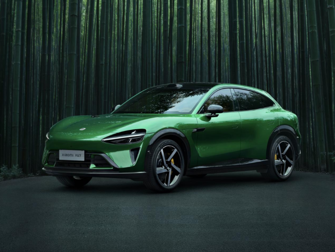 Xiaomi lança seu primeiro SUV elétrico com recarga em 15 minutos
