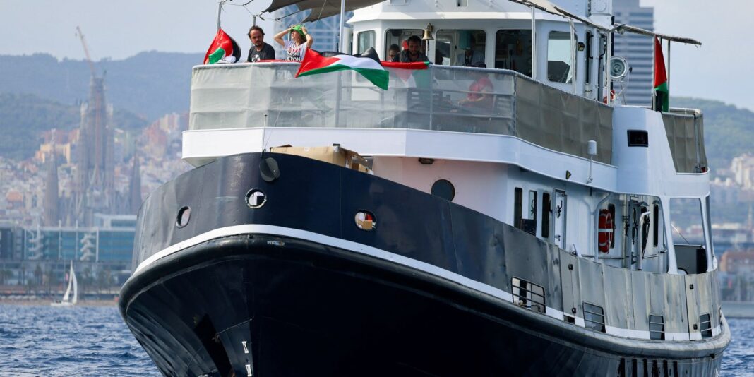 Israel deporta mais 171 ativistas que tentavam chegar à Faixa de Gaza