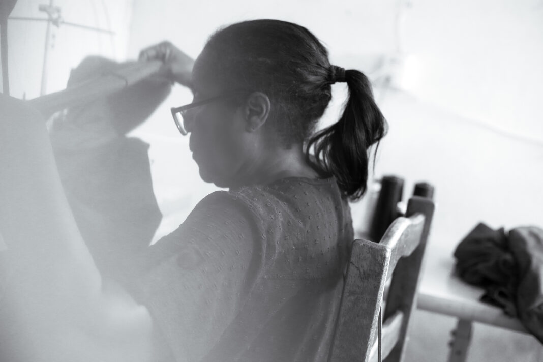 Exposição em Apucarana valoriza trabalhadores de fábricas de vestuário