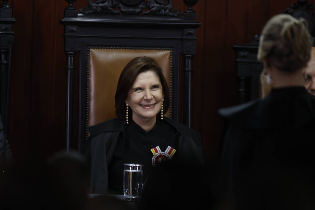 Presidente do STM diz que colega usa 'tom misógino' para criticar perdão a vítimas da ditadura - 04/11/2025 - Poder