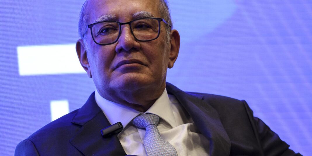 Gilmar nega blindagem do STF e diz que Lei do Impeachment “caducou