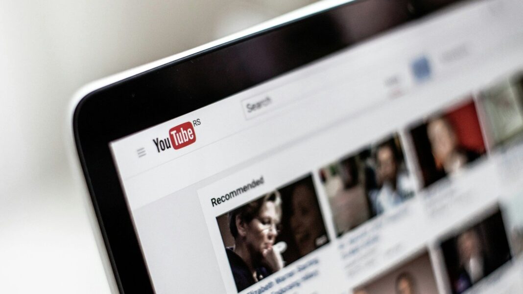 Vídeo do YouTube com 140 anos de duração viraliza por “fazer o impossível”