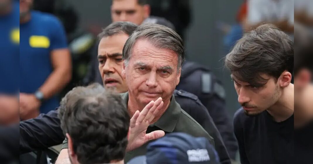 Advogado do PR apresenta pedido de habeas corpus em favor de Bolsonaro
