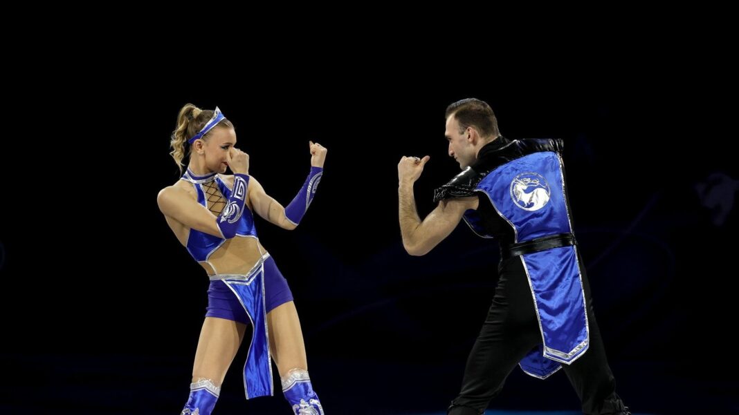 Mortal Kombat rouba a cena nas Olimpíadas com patinadores de Sub-Zero e Kitana