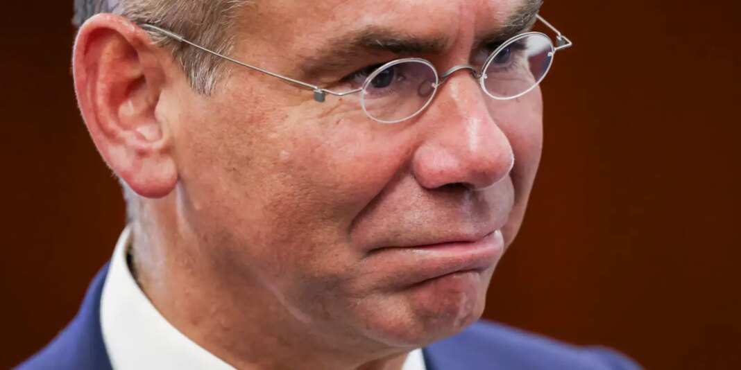 Troca de advogado de Vorcaro sinaliza possivel delação premiada