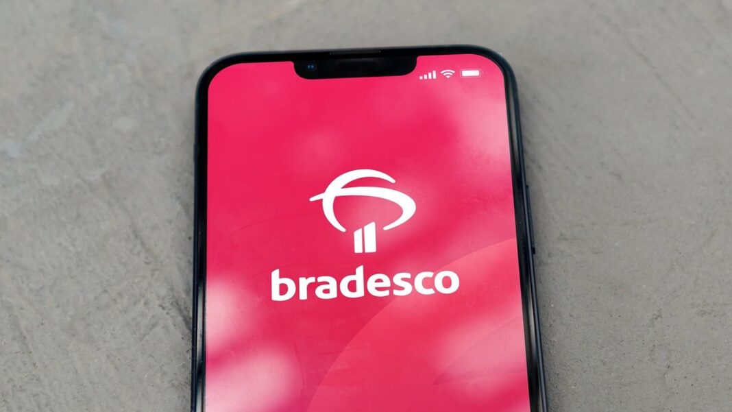 Bradesco fora do ar? Serviços do banco estão instáveis nesta quarta-feira (04)