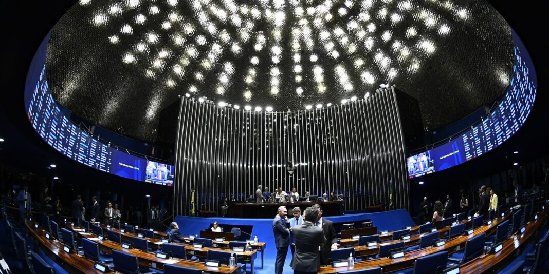 Após recesso, Congresso retoma trabalhos nesta semana