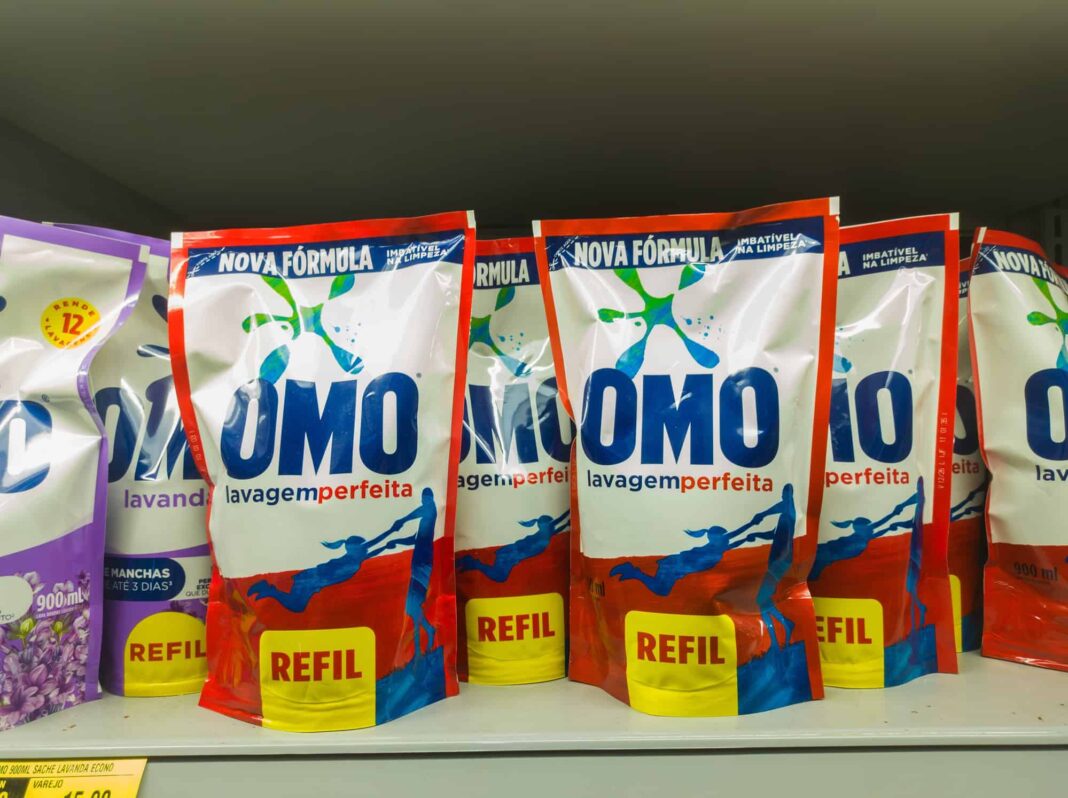 Omo, Comfort e Brilhante têm produção suspensa pela Anvisa em fábrica da Unilever